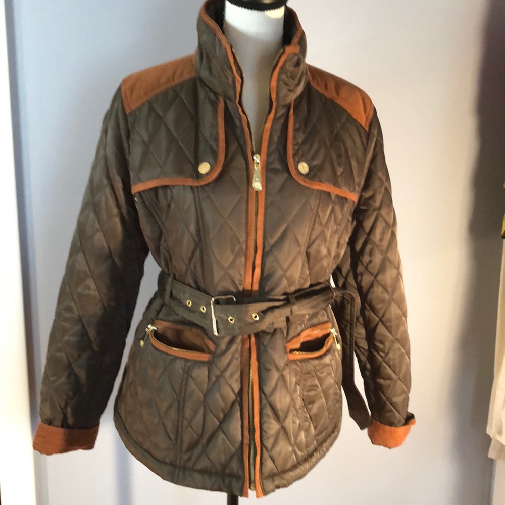 Light weight jacket